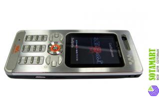 Sony Ericsson W880i