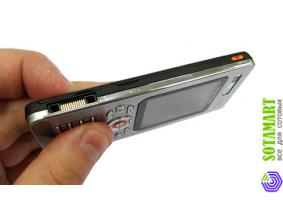 Sony Ericsson W880i